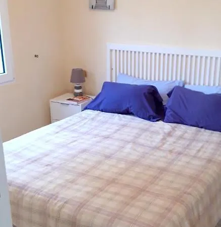 With One Bedroom In With Shared Pool And Furnished Balcony 400 M From The Beach Апартаменты *