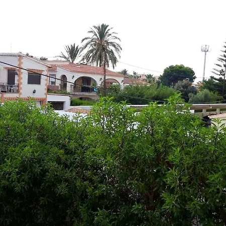 With One Bedroom In With Shared Pool And Furnished Balcony 400 M From The Beach Апартаменты *